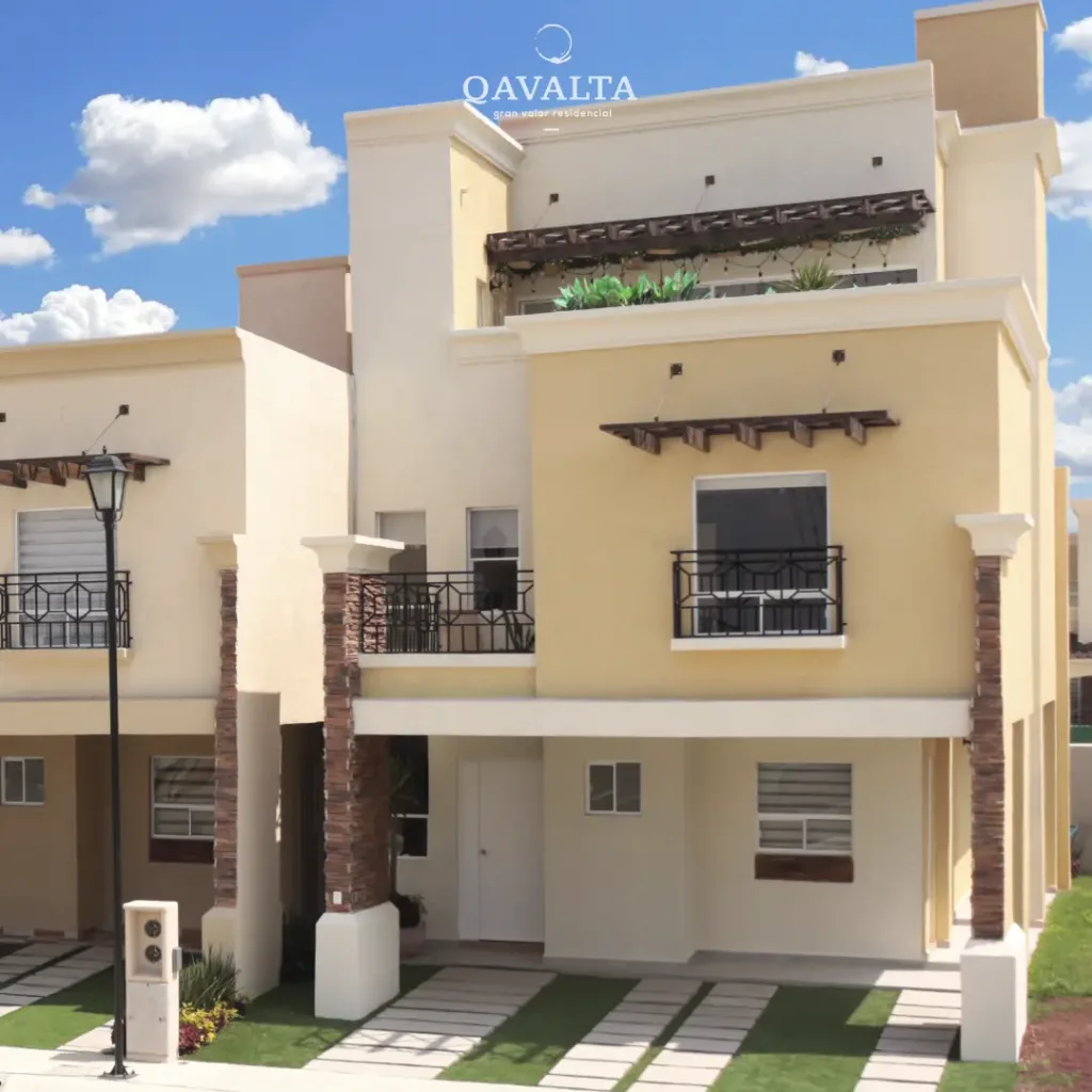 Fachada Loureira Roof